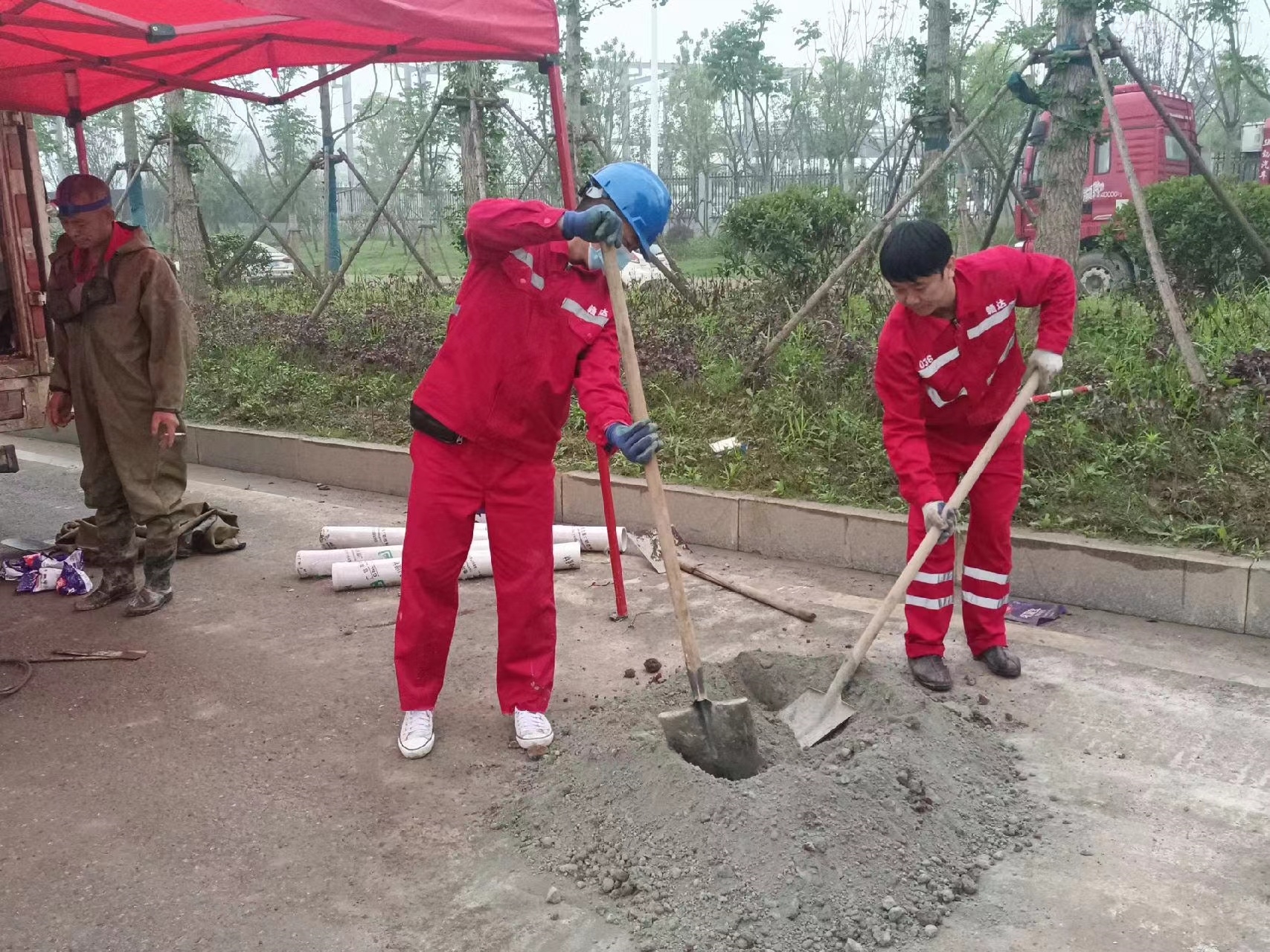 龙州管道疏通哪家好】及时进行市政管道清淤